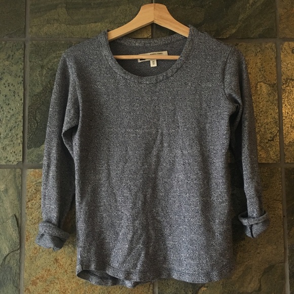 MEC Long Sleeved Top in Grey
